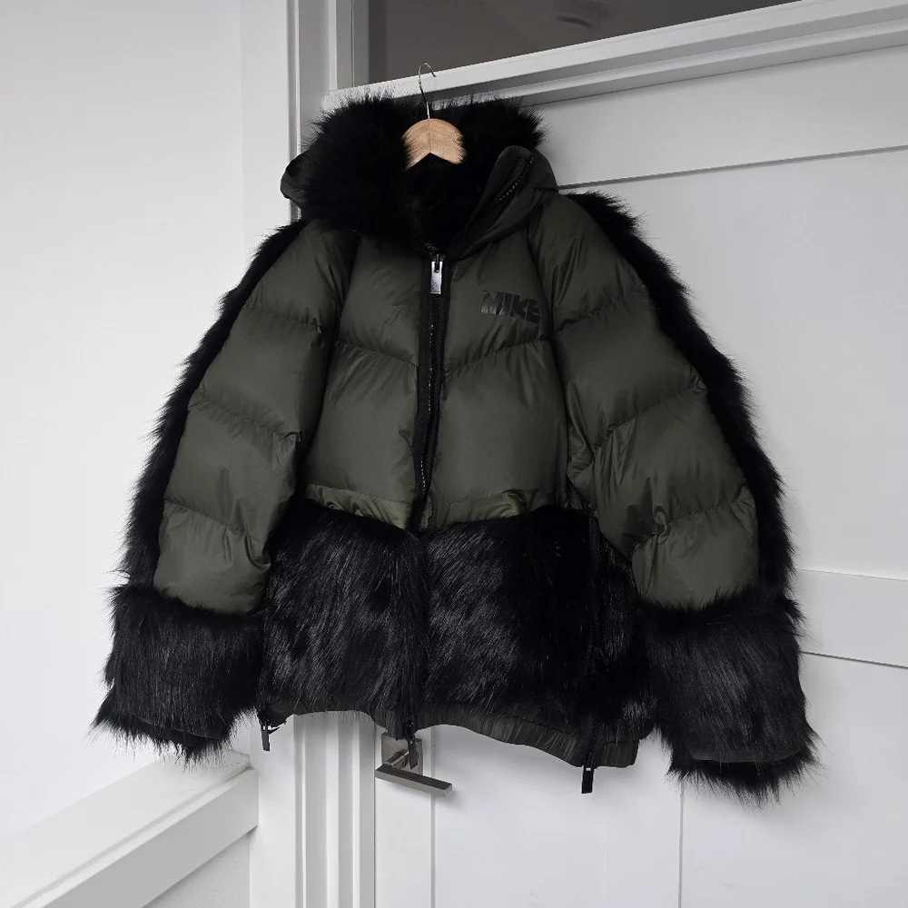 Nike Sacai Edition Down NGR Faux Gur Puffer Parka in Olive Green - Picture 6 of 14